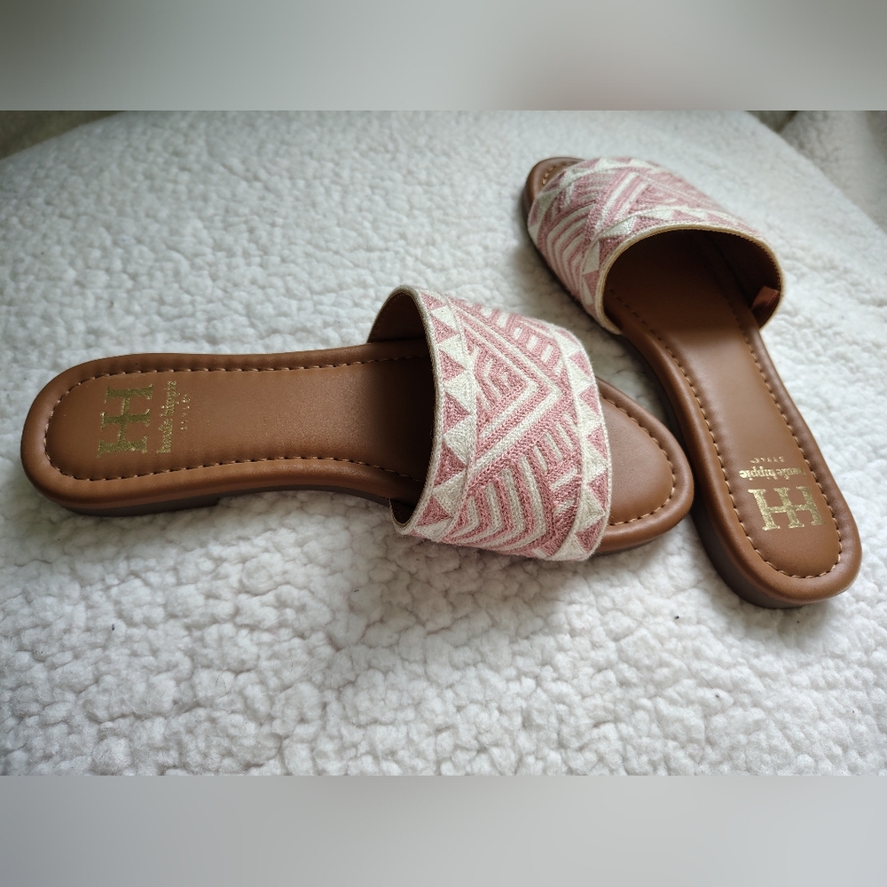 *NWOT* Haute Hippie Women's Size 7.5 Pink White Tan Slip-on Sandals Knit Design - Picture 12 of 12